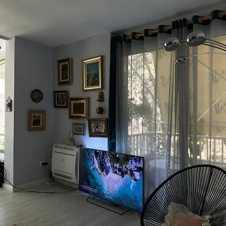 Apartment Seaside Laguna Golem (Tirana)